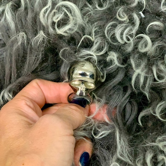 Acne studios Skull ring. Size 7 - Picture 2 of 4